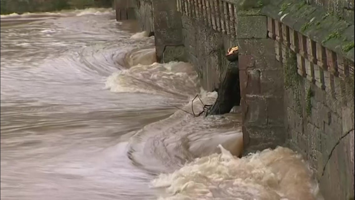 River Wye Reaches Bridge Level During Storm Dennis Kcentv Com   16c511b8 880a 4d84 A12f Dadbcc8b5332 1140x641 