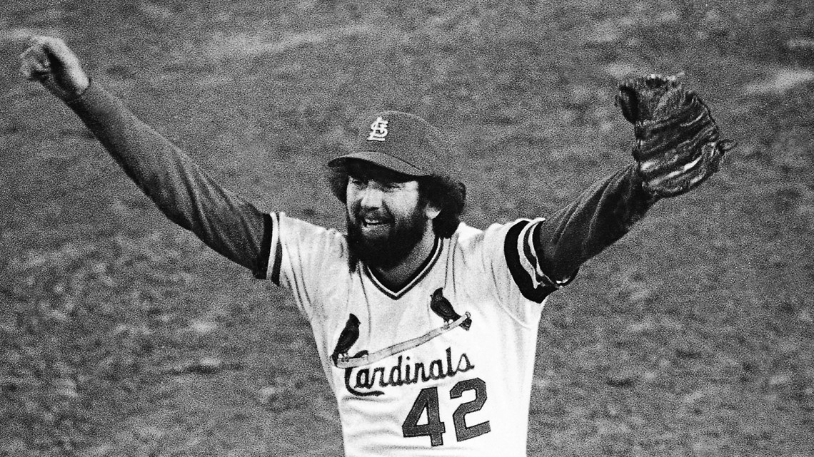 Bruce Sutter, MLB Hall of Famer and Cy Young winner, dies - Vimarsana News