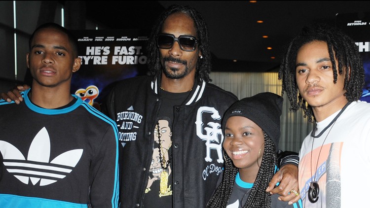 Snoop Dogg S Grandson Kai Love Has Died At Just 10 Days Old Kcentv Com