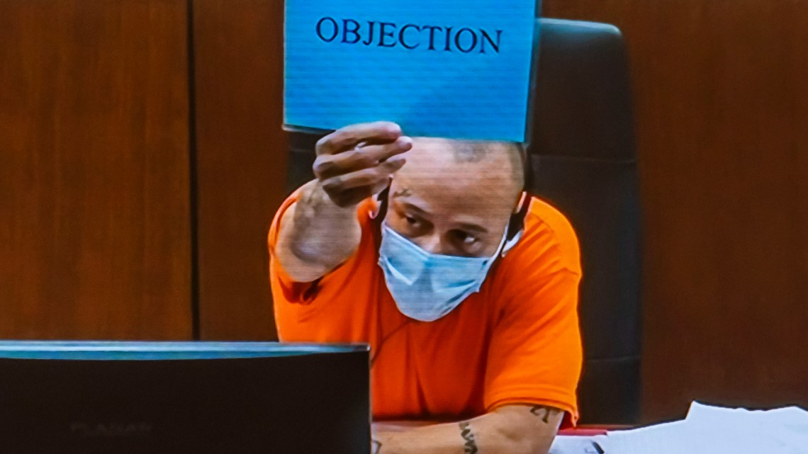Defendant in parade killings interrupts judge, is removed - Vimarsana News