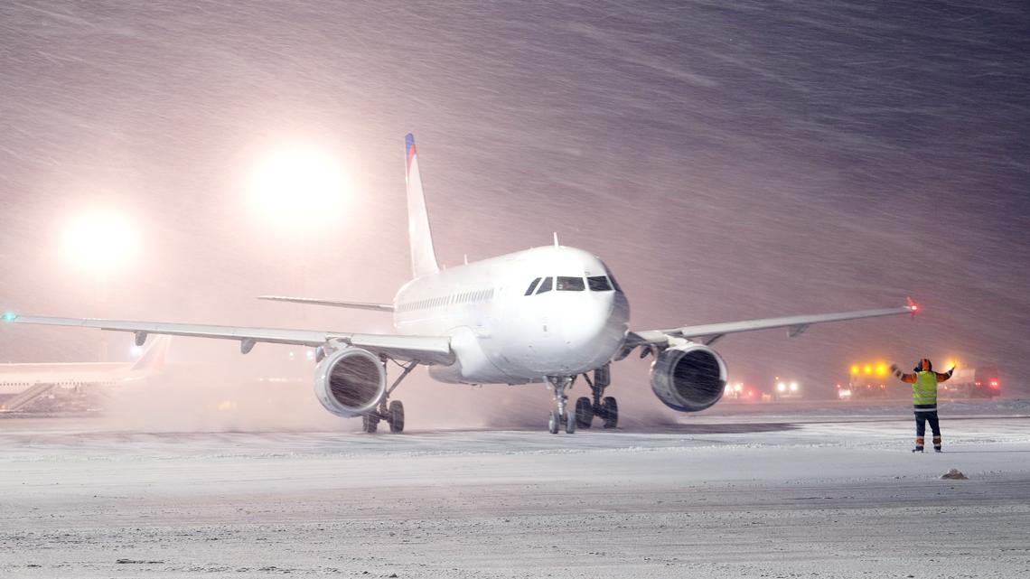 Bomb cyclone leaves thousands of flights canceled , delayed