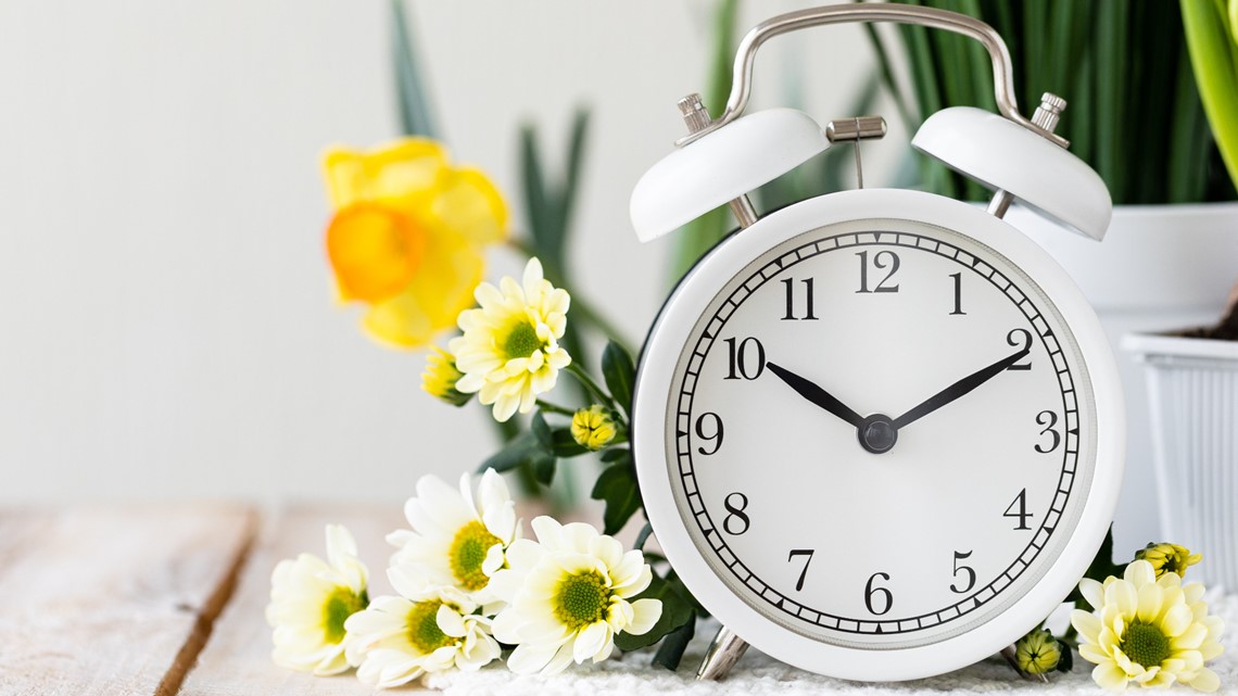 Daylight saving time 2024: When do the clocks spring forward this year? -  AS USA