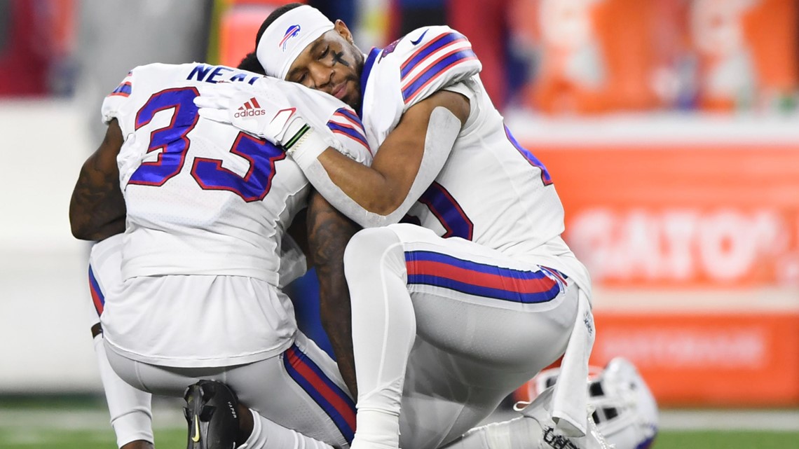 Bengals-Bills game suspended, Bills' Damar Hamlin in critical condition