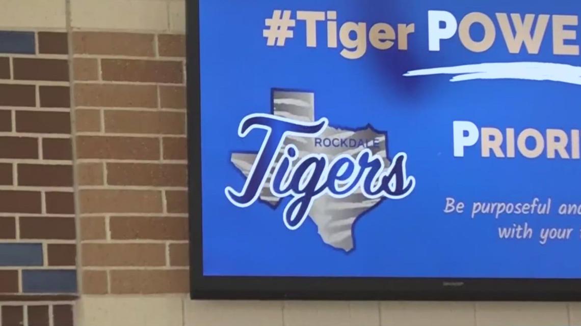 Rockdale, Tx News Former teacher turns herself into police