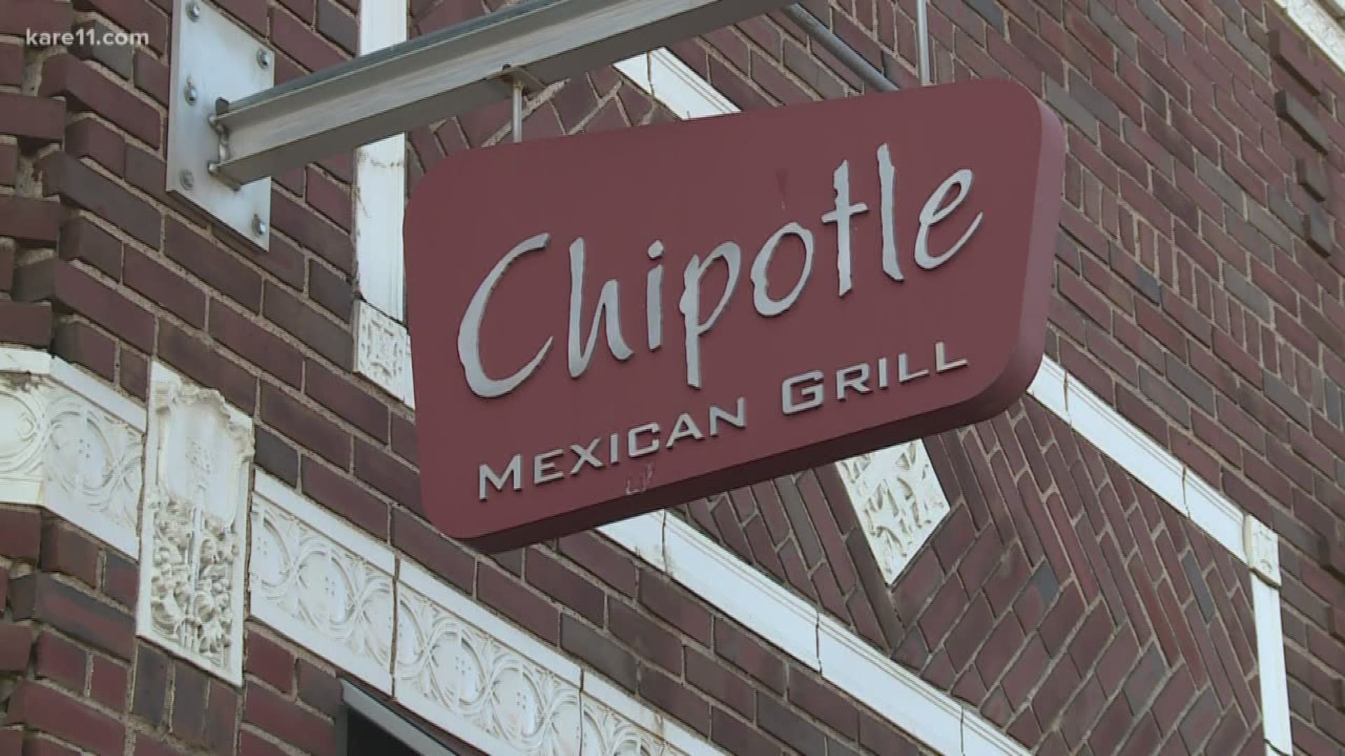Employees accused the men of being repeat dine-and-dashers. One of the men, 21-year-old Masud Ali, posted a video of the incident on Twitter, alleging that he and his friends were subjected to racial stereotyping.
https://kare11.tv/2Fw49d8