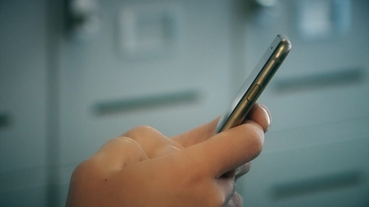 FCC adopts first anti-scam text rules