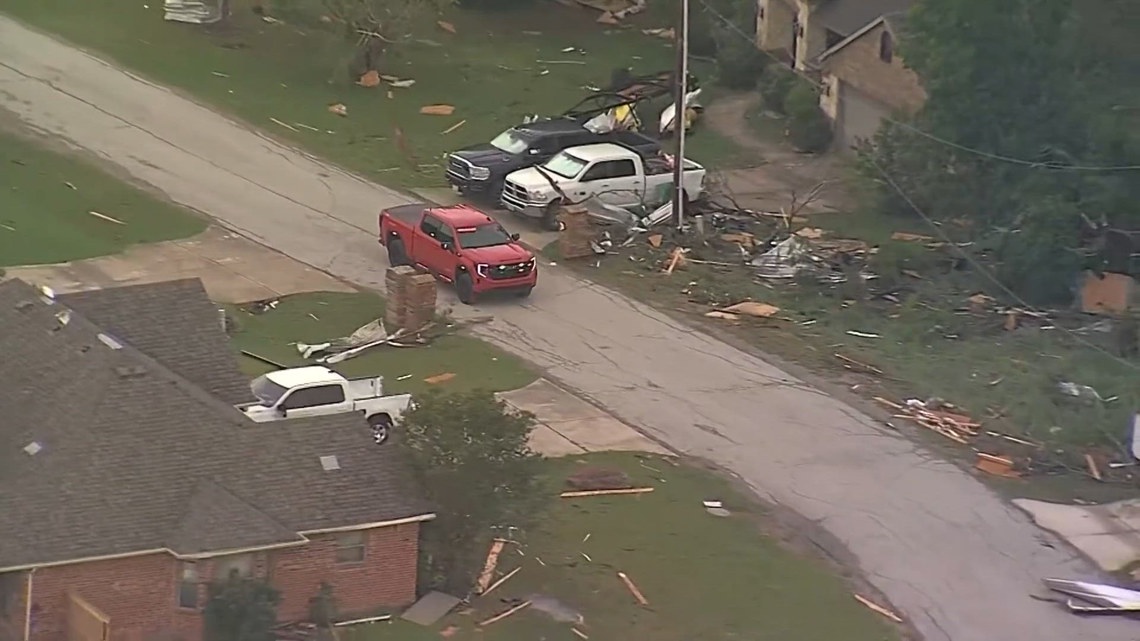 At least two dead after North Texas tornado outbreak | kcentv.com