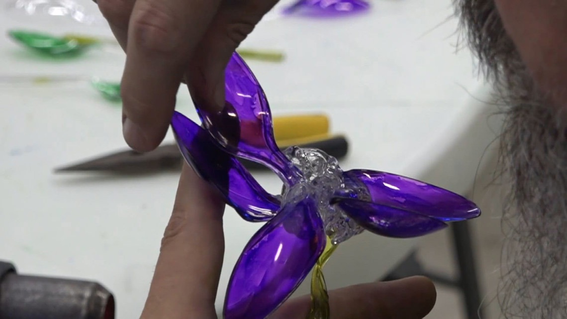 Free Waco art event expands to first responders, teachers after successful run for veterans
