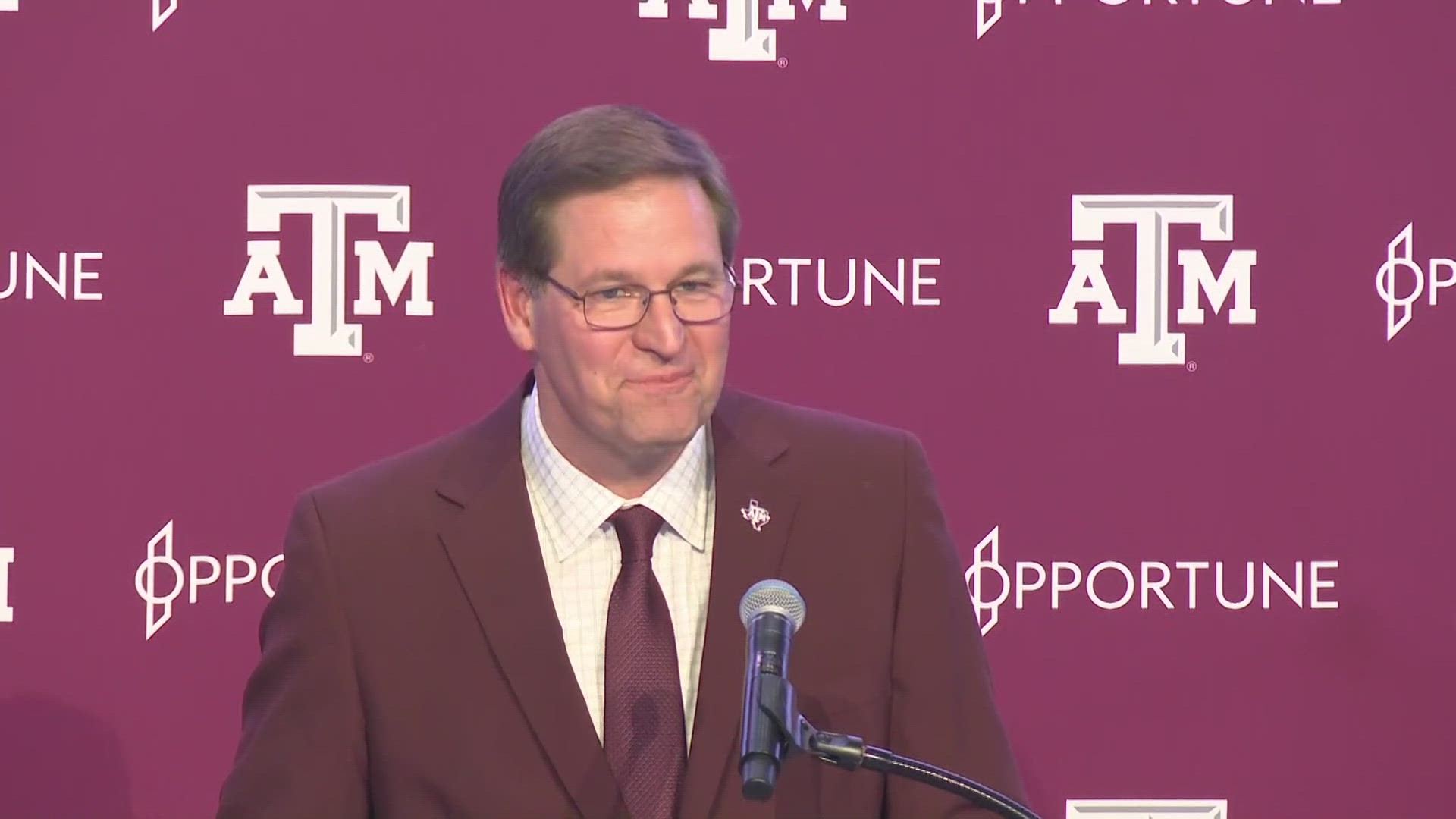 WATCH | Texas A&M introduces new Athletic Director Trev Alberts | kcentv.com