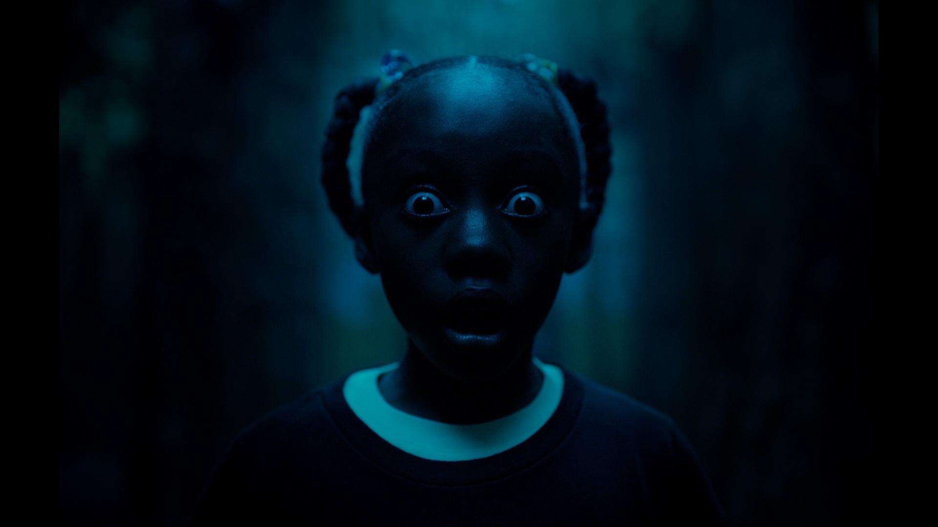 Jordan Peele's 'Us' hit the box office to bring springtime chills. Director Shawn Hobbs has the latest list of movies to see.