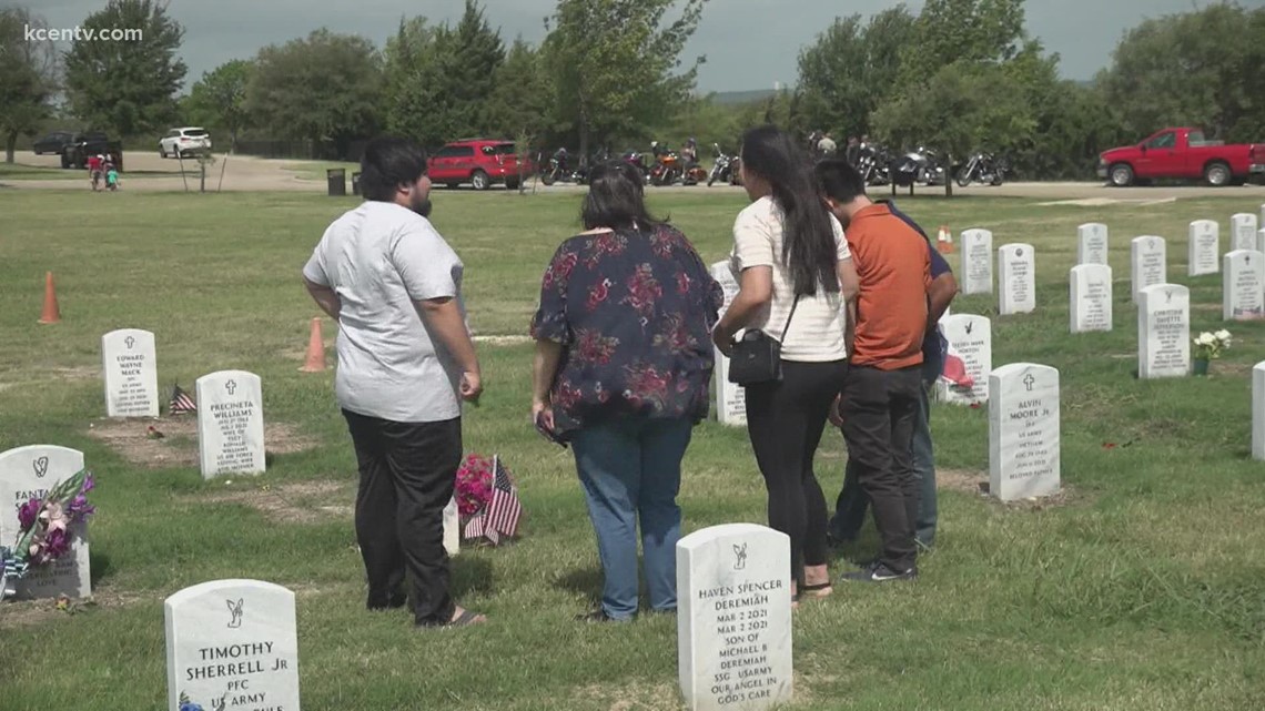 'Join me in learning the story of someone' | Colonel's challenge at Killeen Memorial Day Ceremony
