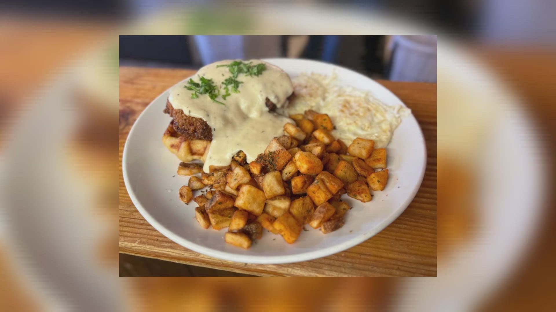 Hear from 6 News' Crystal Pratt on what makes Water Street Waffle Company the place to be.