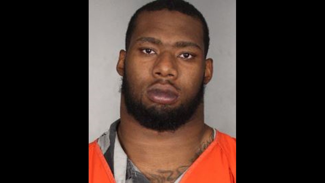 Former Baylor Defensive End Shawn Oakman Arrested on Sexual Assault ...