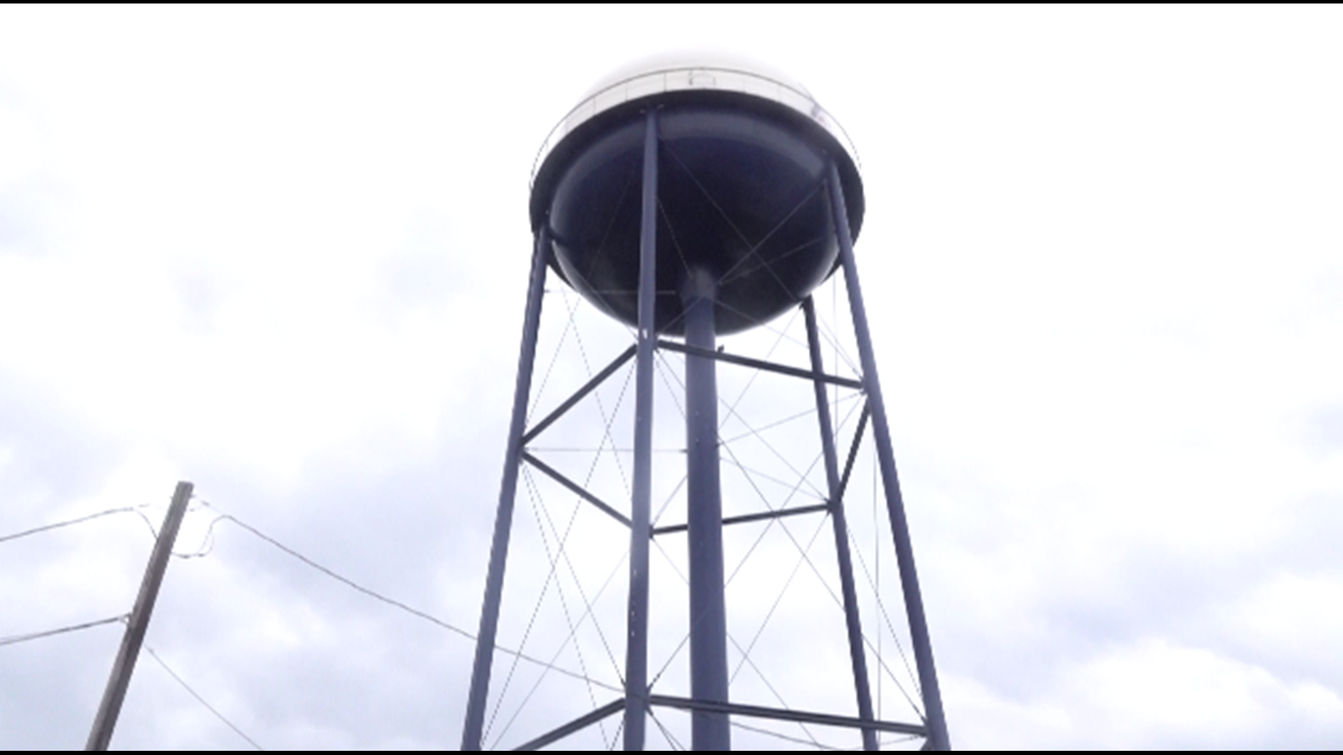 The city of Temple is building a new million-gallon water tower on Claremont Drive to replace another, smaller, tower in the same area. People who live in the area know the new tower is needed but still had questions about the project --questions they never got to ask.