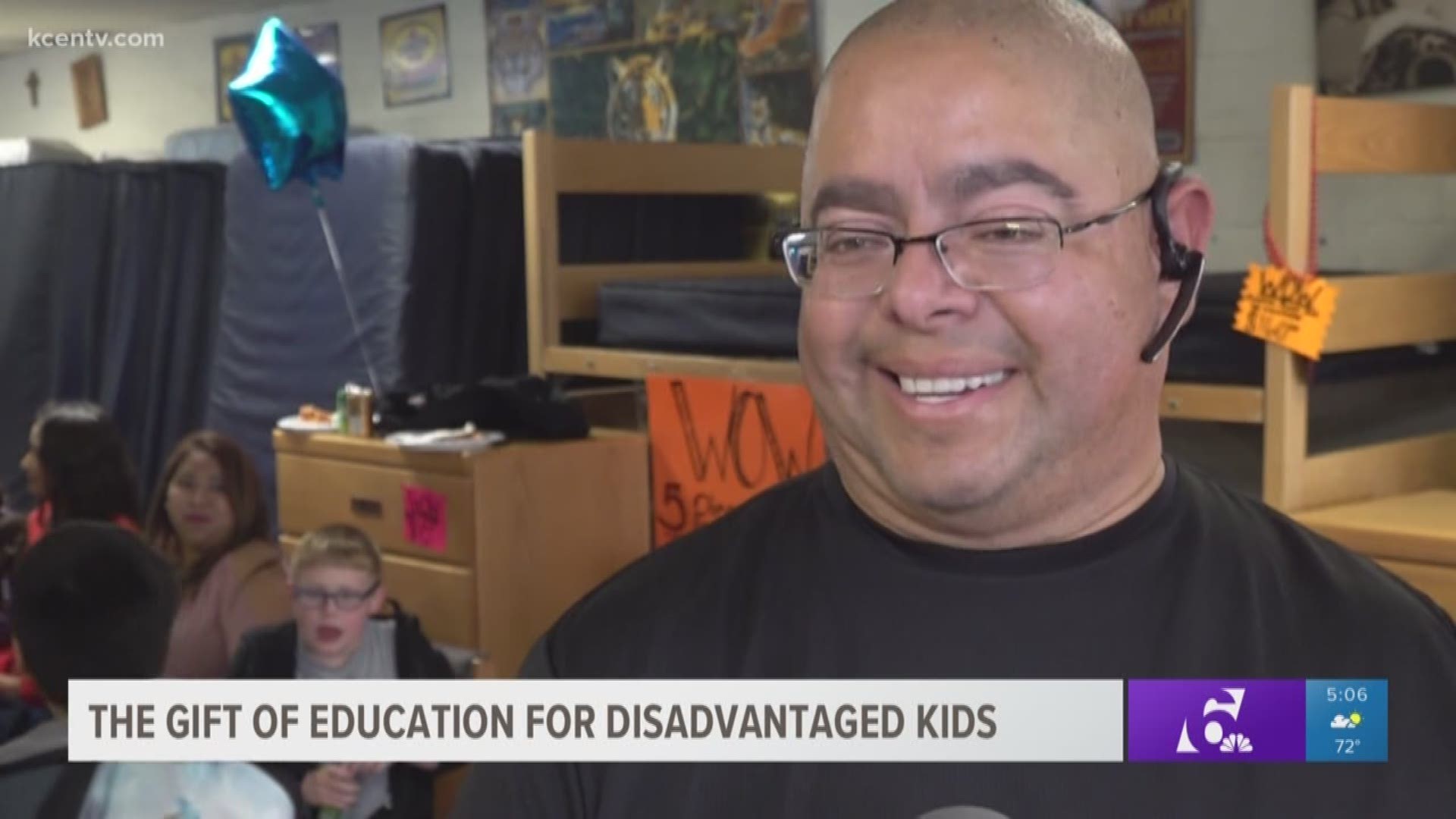 A Killeen man donates desks to underprivileged kids so they can study comfortably at home.