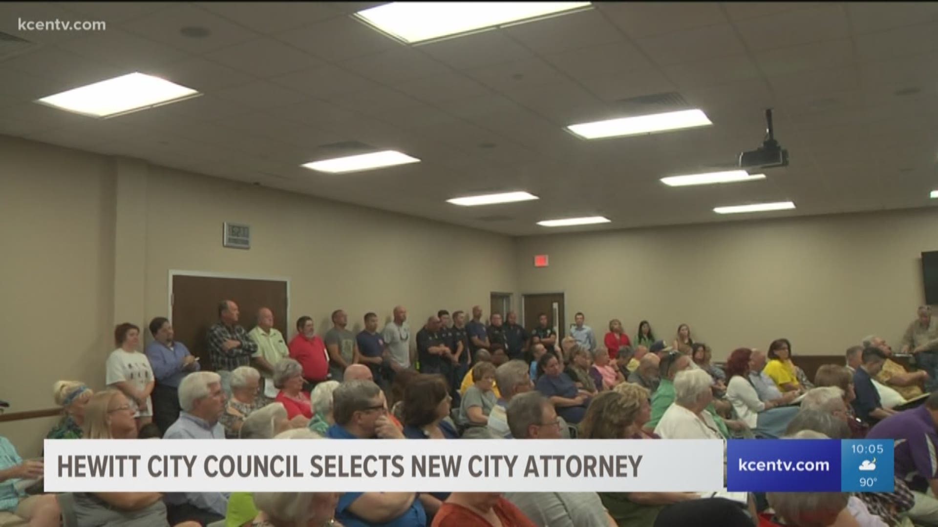Michael Dixon will be the new City attorney after the City Council's unanimous vote. 