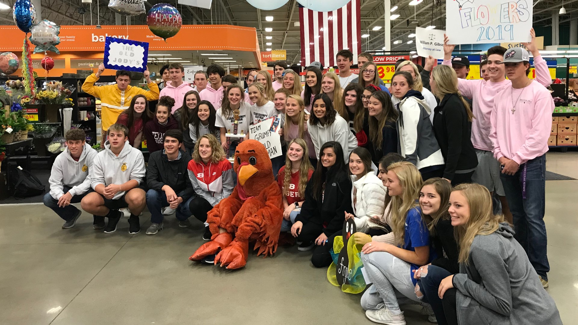 Hundreds of students and community members filled their baskets with groceries that will benefit local food banks. It's part of HEB's annual Thanksgiving Food Rally.