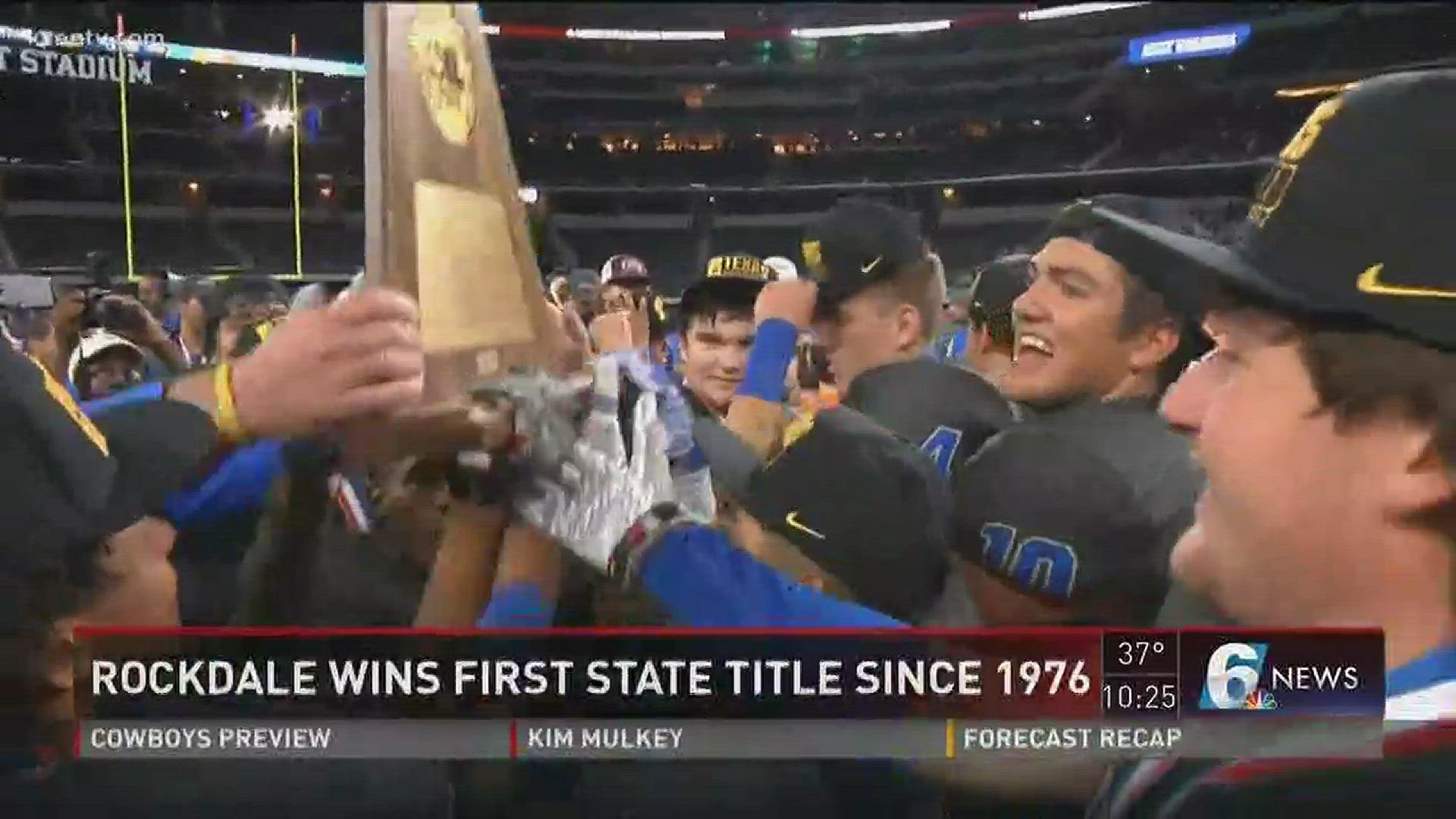 Rockdale wins its first state title since 1976.