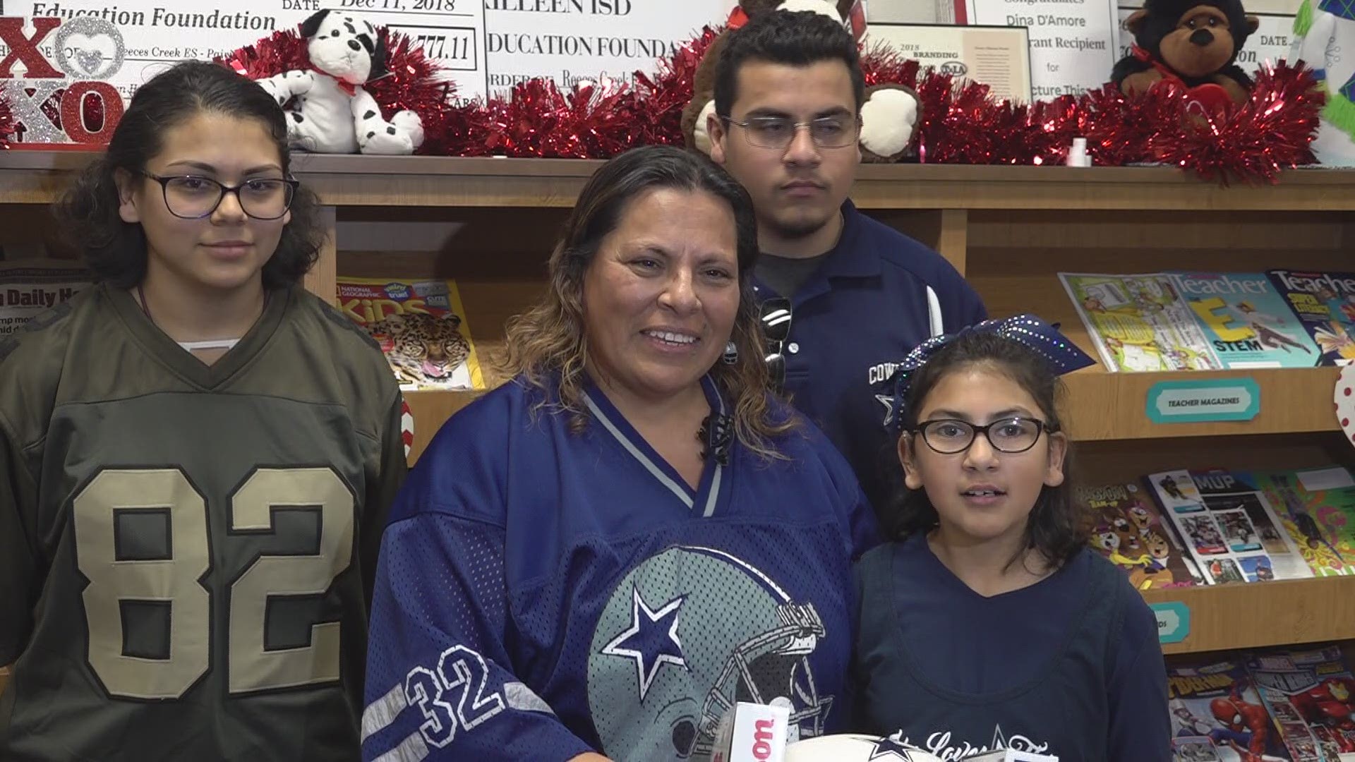 Dallas Cowboys cheerleaders, mascot visit Killeen elementary school