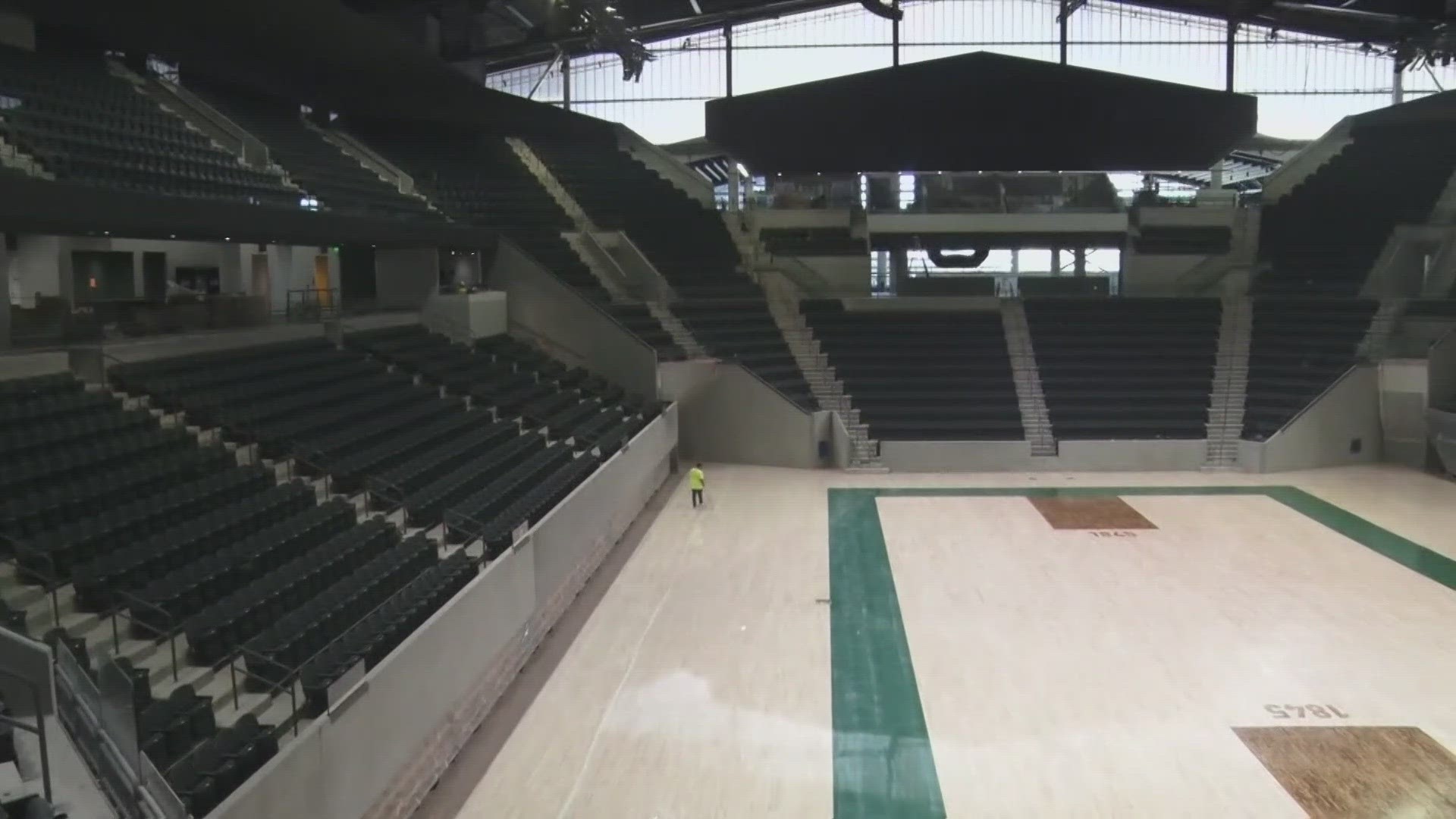 With exclusive merchandise, special performances and a ribbon-cutting ceremony, Baylor plans to make its opening nights in the new arena ones to remember.