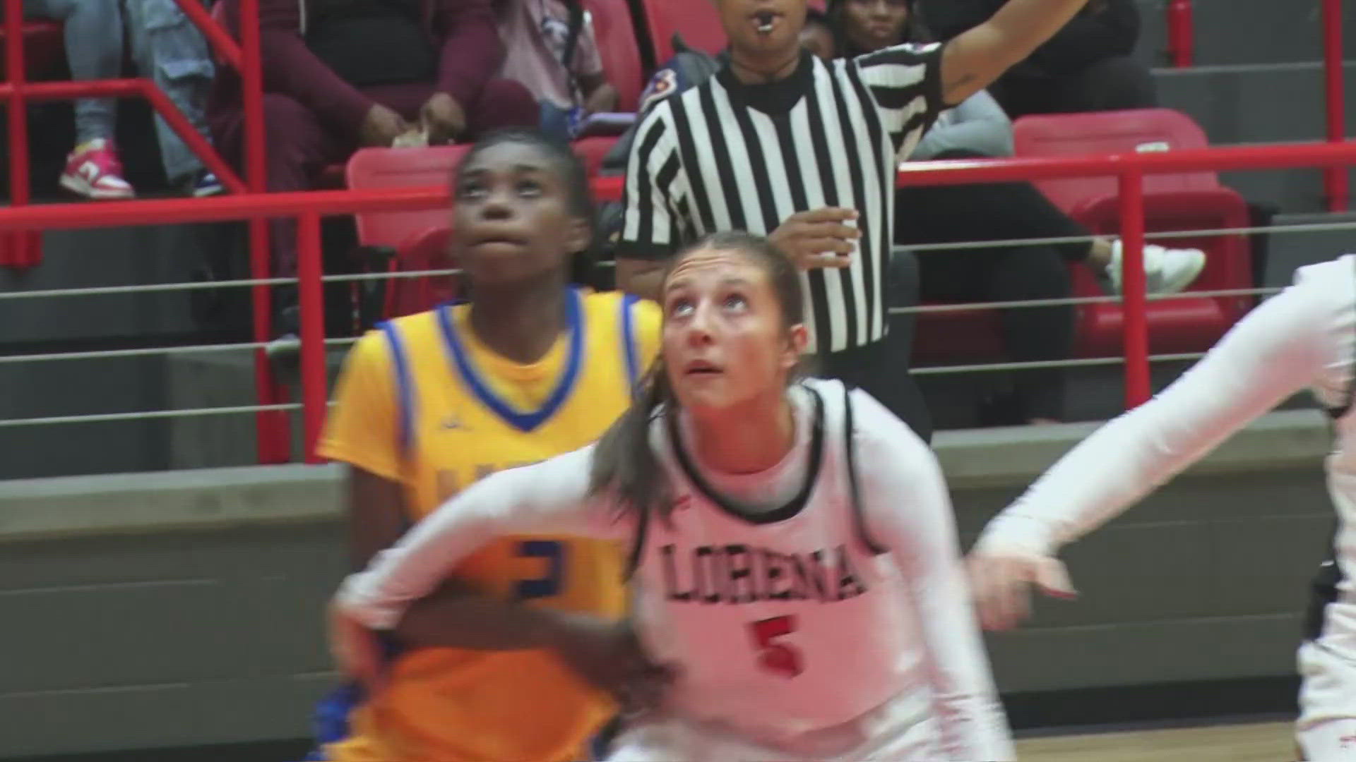 Lorena Leopards take on La Vega Pirates | kcentv.com