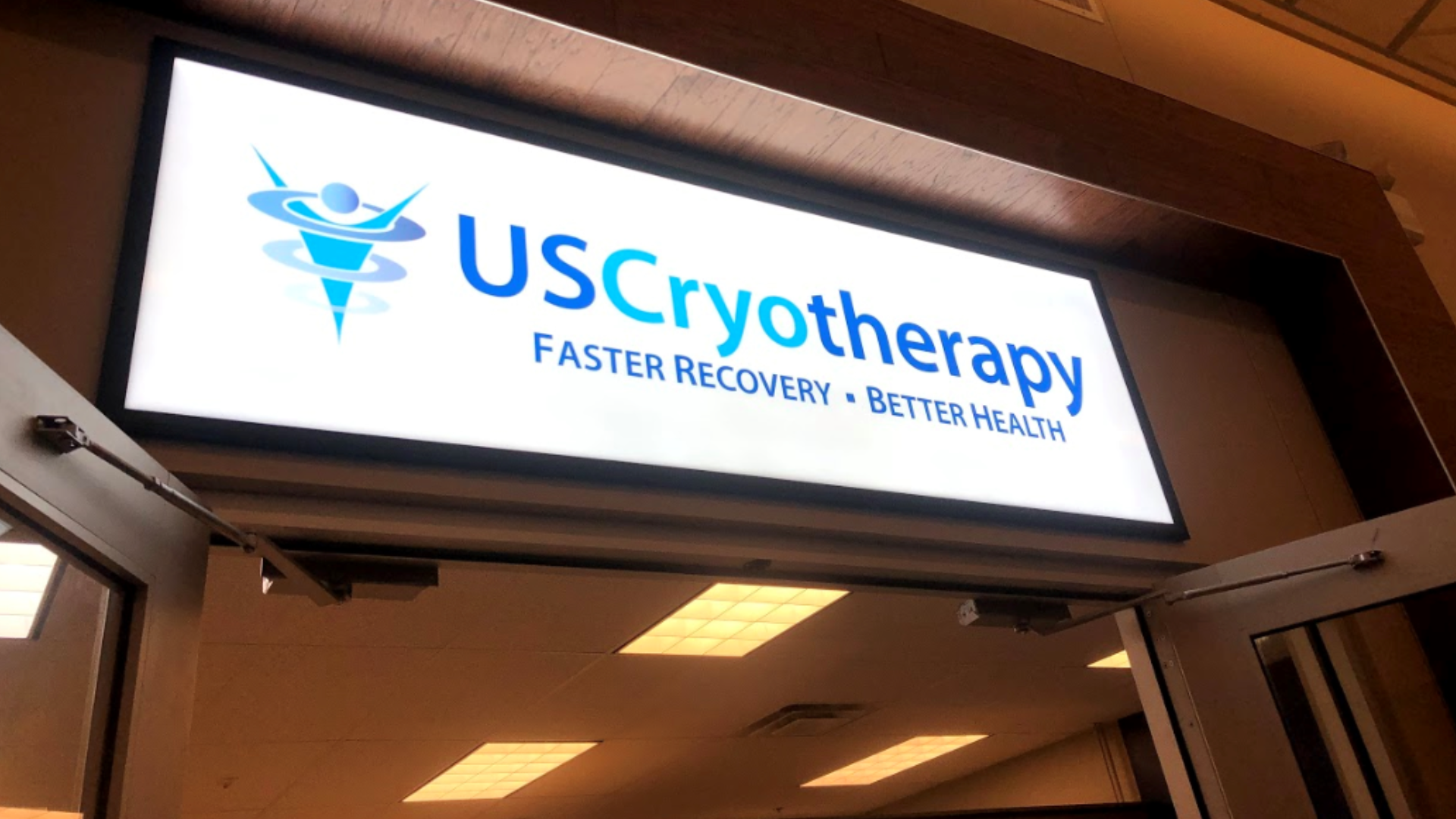 Leslie Draffin goes to US Cryotherapy to see the benefits of a relatively new form of treatment and find out how it could help military members and veterans.
