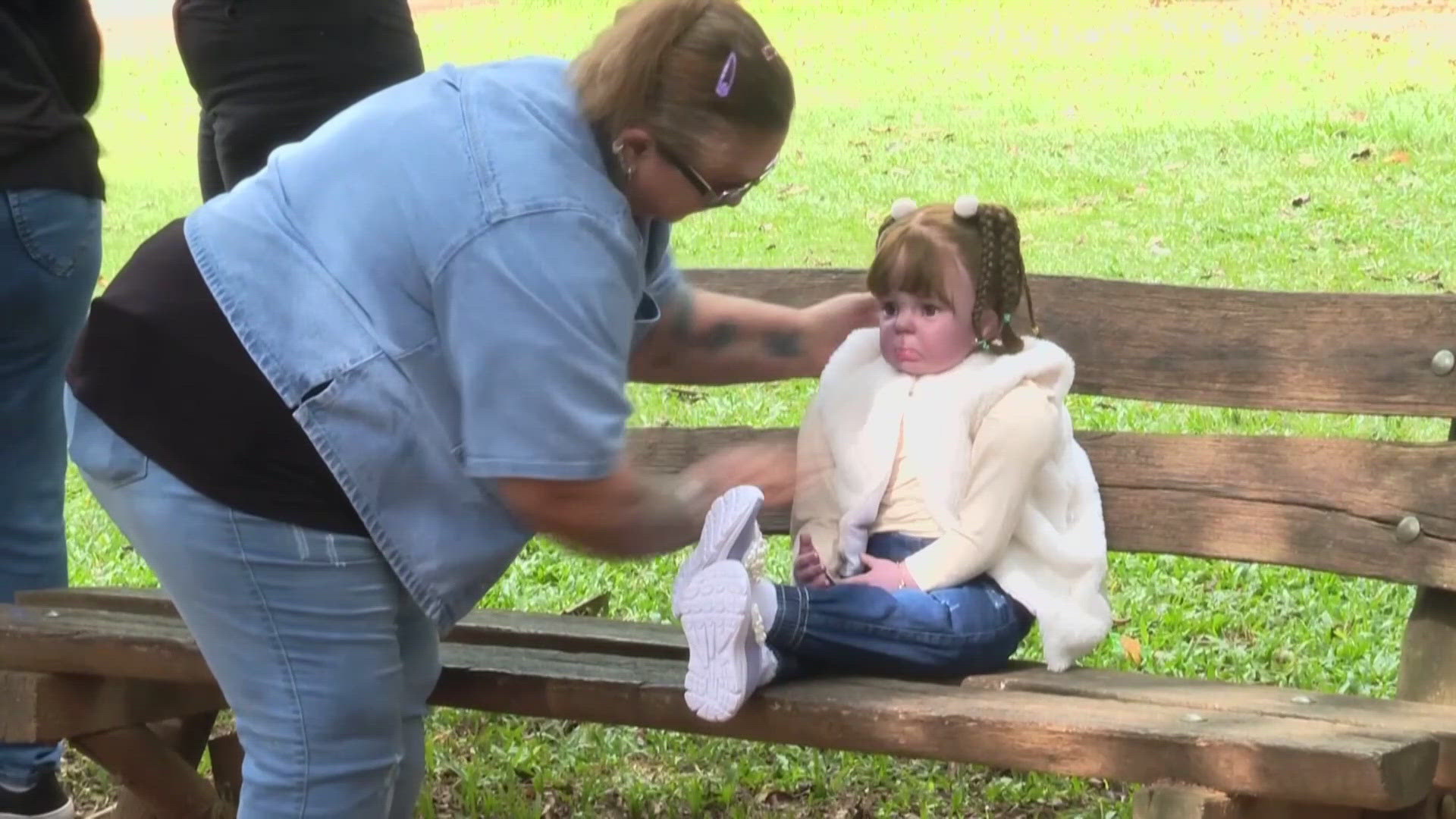 Families and influencers are flocking to stores to get their own hyper-realistic baby dolls to care for.