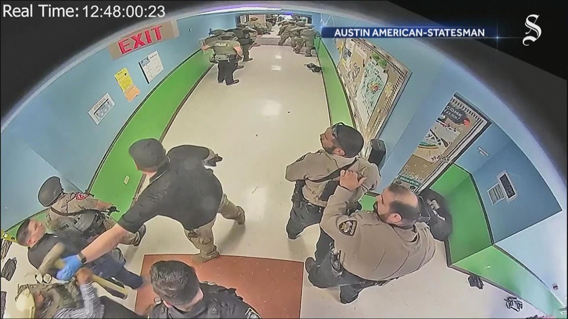 New report: No one took charge at Robb Elem. despite 376 officers - Vimarsana News