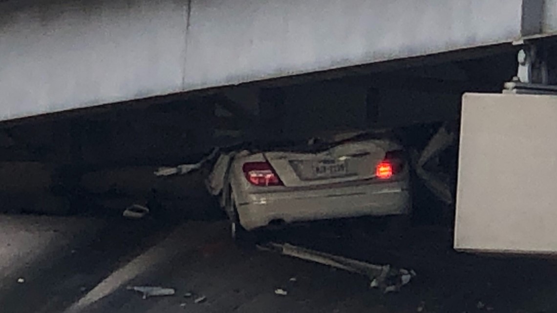 Major crash closes Loop 363 East in Temple