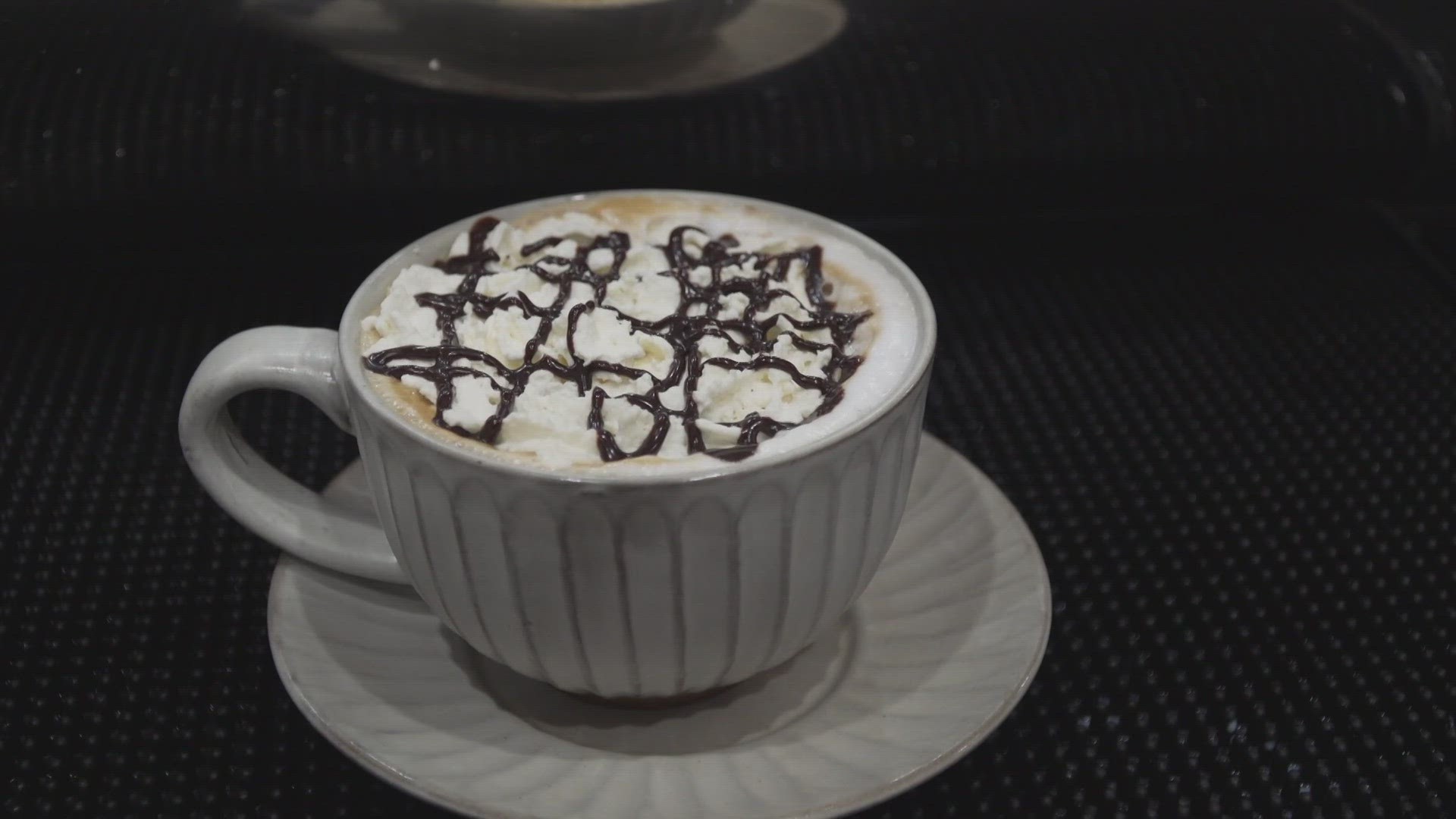 6 News resident foodie Crystal Pratt took a trip to 1914 Coffee House in Temple to show us what they have to offer.