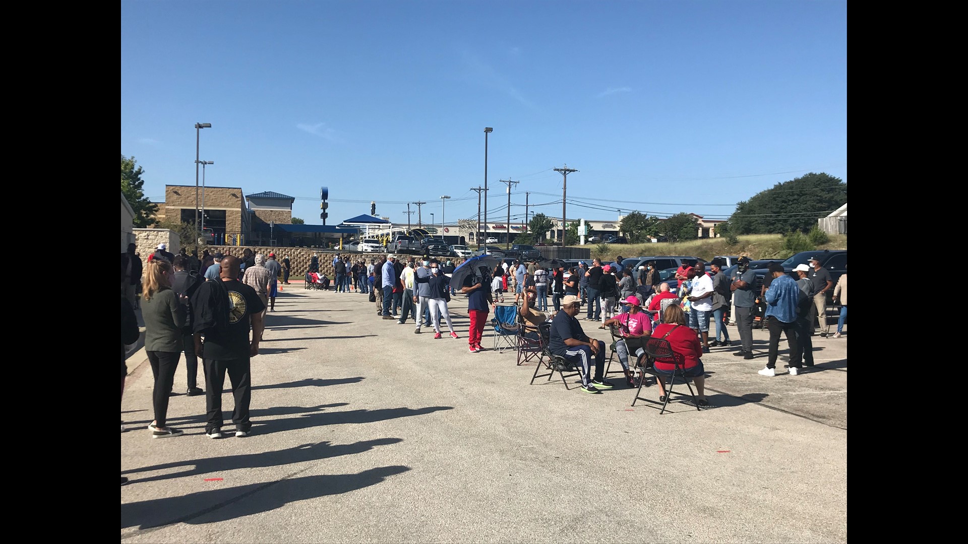 Hundreds came out to vote in Central Texas on day one of early voting.
