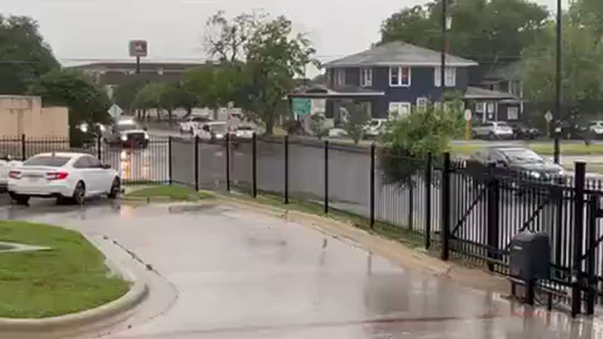 Cars splash through waters in Temple Texas
Credit: Jacob Wallin