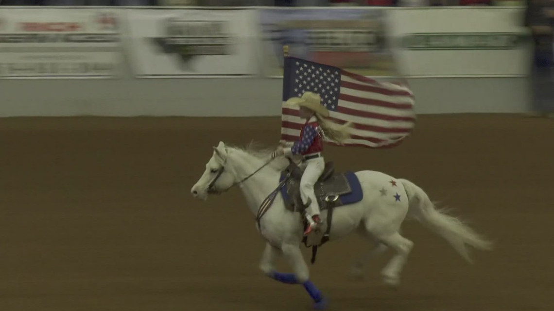 Houston Rodeo Elementary Elementary school students enjoy a day out at the rodeo Rodeo | kcentv.com