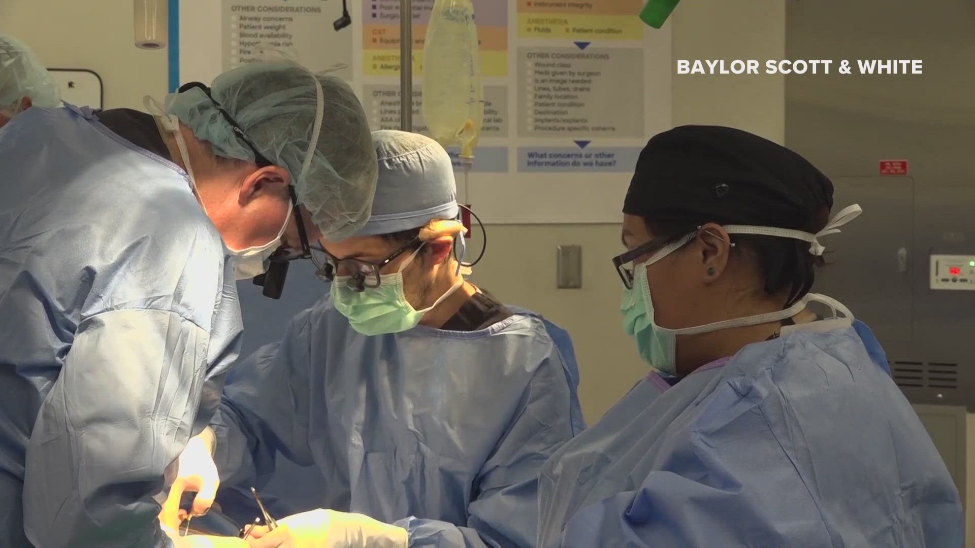 A three-way kidney transplant is showing that finding matches can be easier and faster.