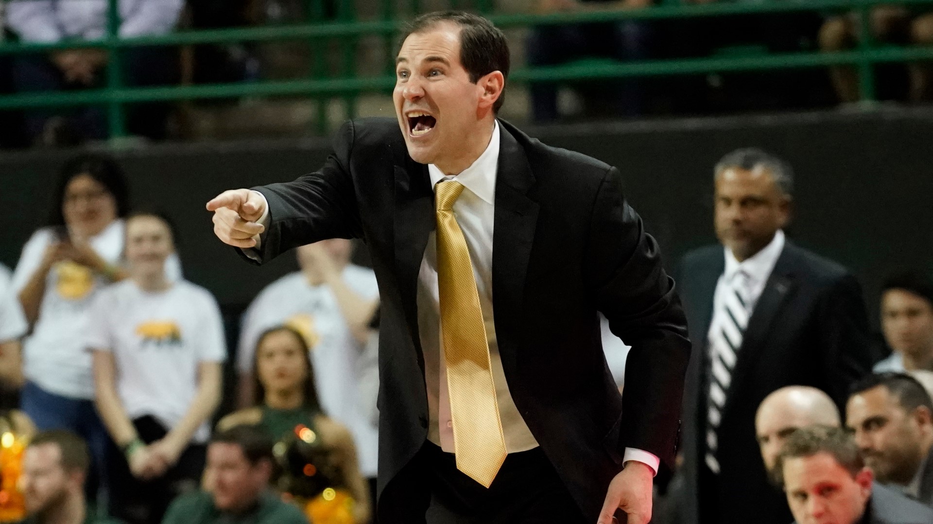 Baylor coach Scott Drew tests positive for COVID-19.