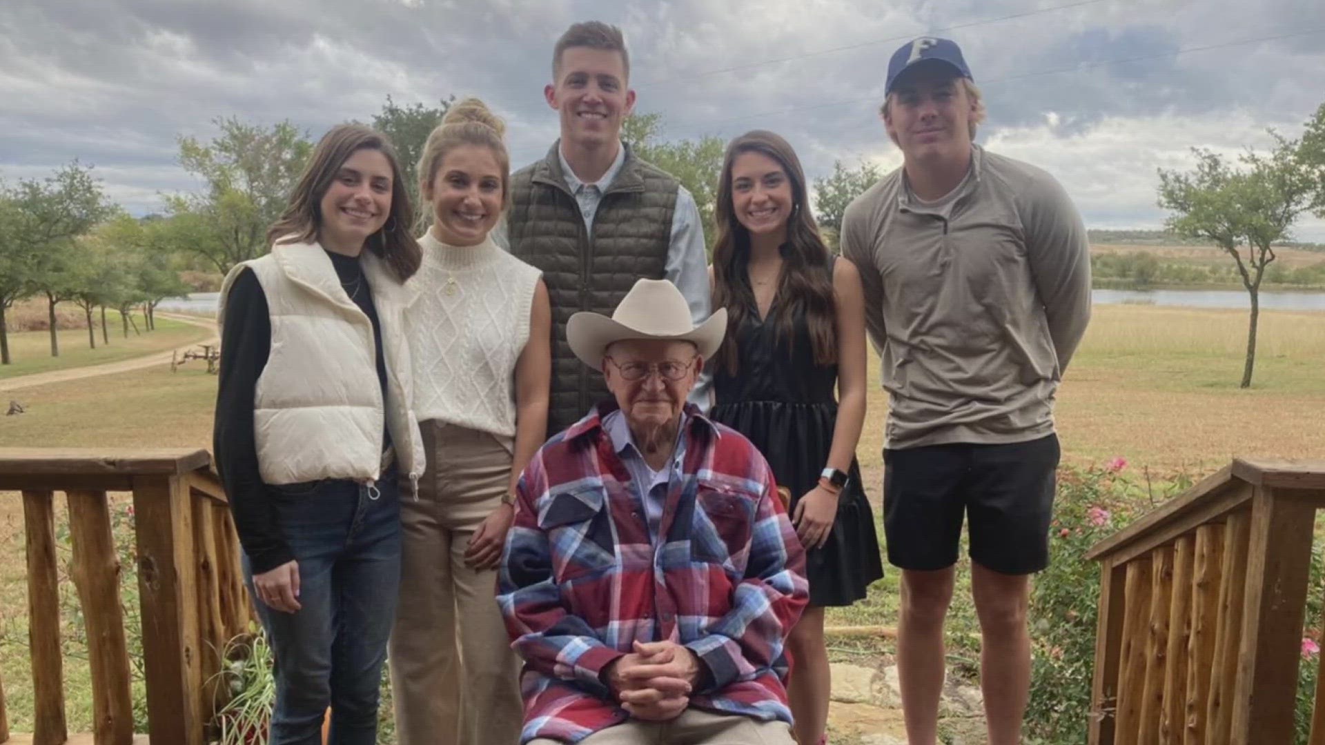 Founder of Clem Mikeska's Pit BarBQ & Catering dies at 94