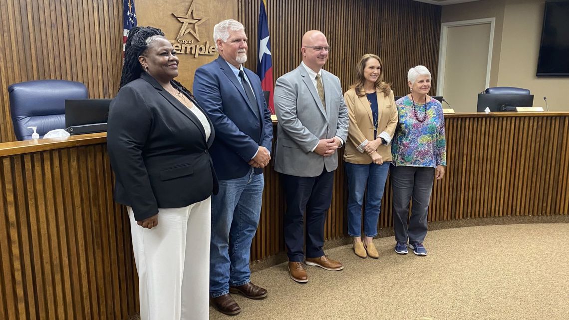Temple, Texas Newly elected councilmembers get sworn in
