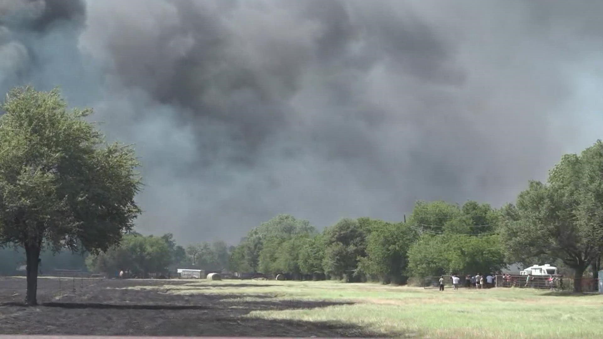 The Waco Fire Department reported the fire started in the area of Kendall Lane and quickly called for help from Bellmead.