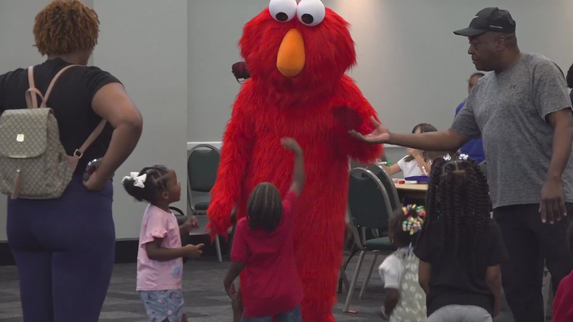 6 News reporter Julieanna Jackson spoke with members of the community.