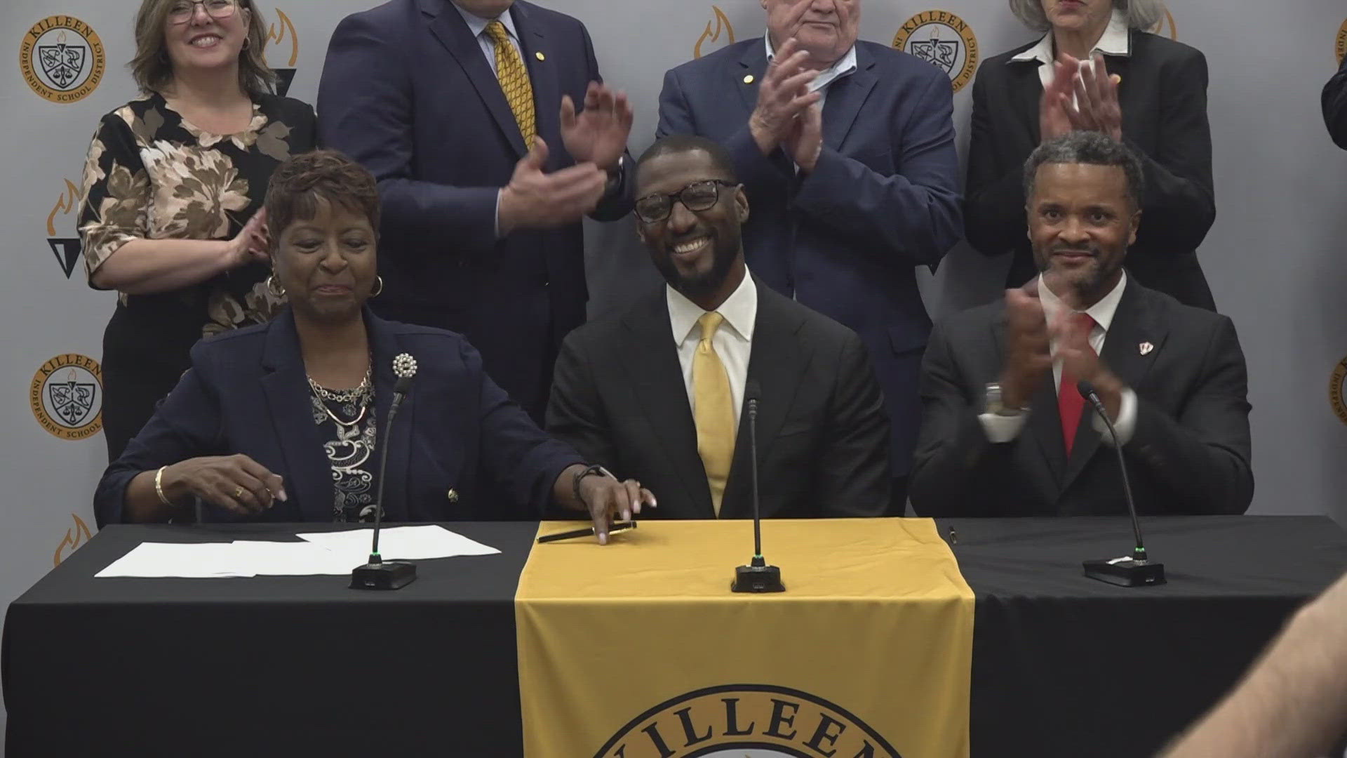 Killeen Isd Approves Dr King Davis As New Superintendent Kcentv