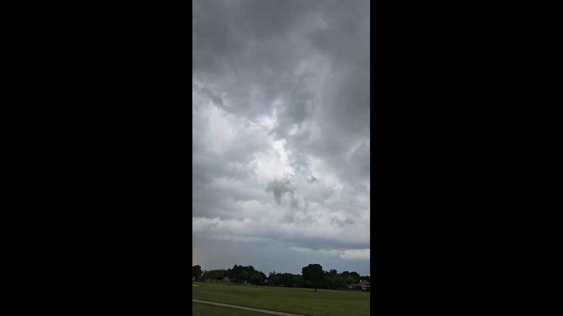 Dark clouds above Central Texas | kcentv.com