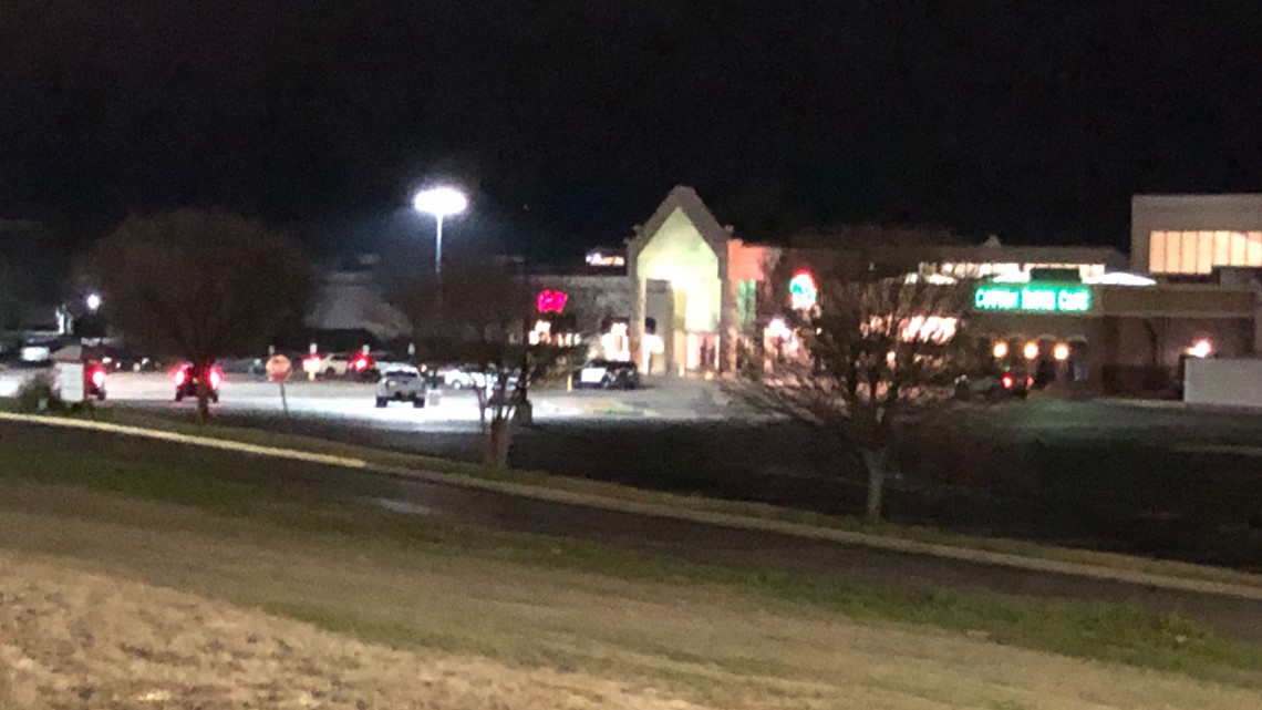 Temple Mall evacuated after bomb threat
