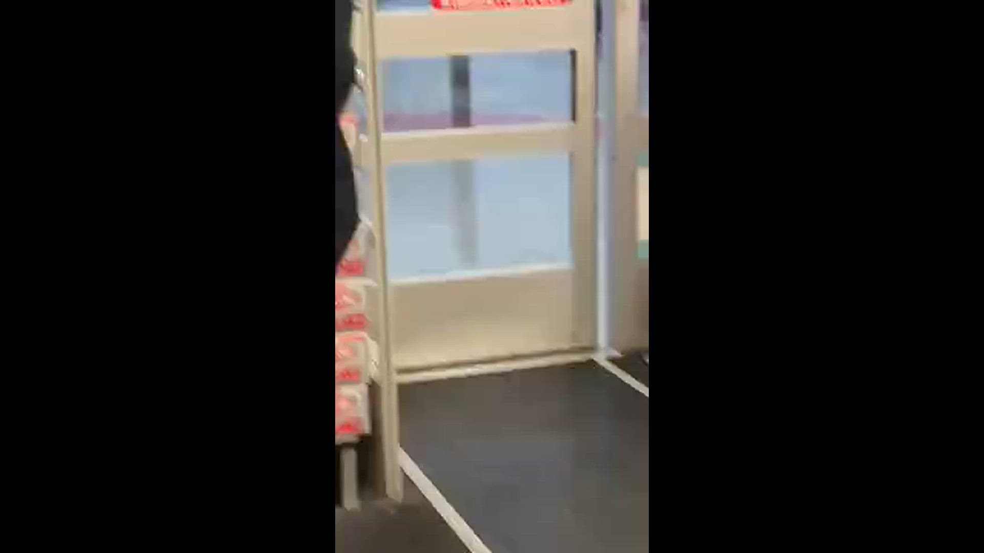 Hail falls outside the Walgreens in Harker Heights
Credit: Monica Silcott
