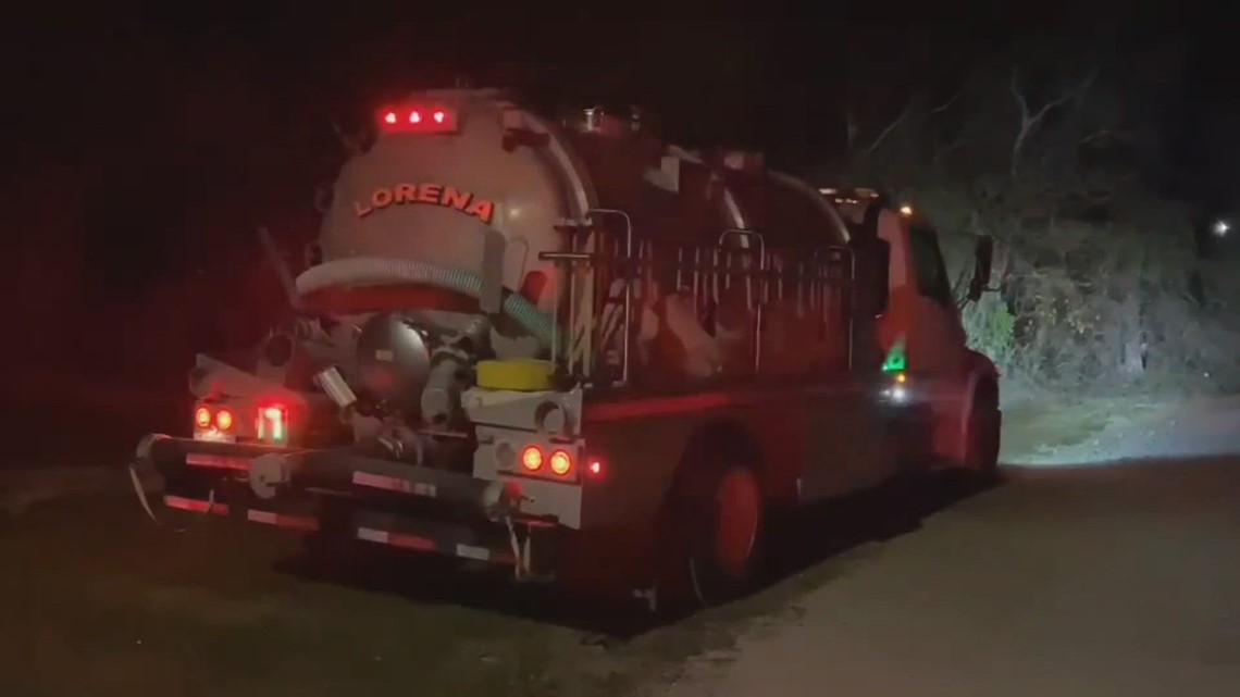 Lorena house fire leaves one dead