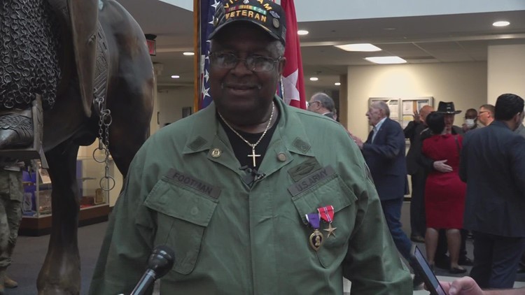 Vietnam Veteran presented Purple Heart and Bronze Star for Valor in Fort Hood