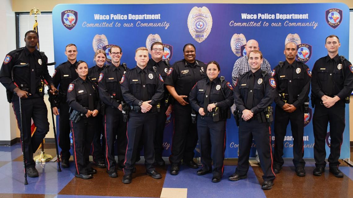 Waco, Texas Police Department swears in new police officers | kcentv.com