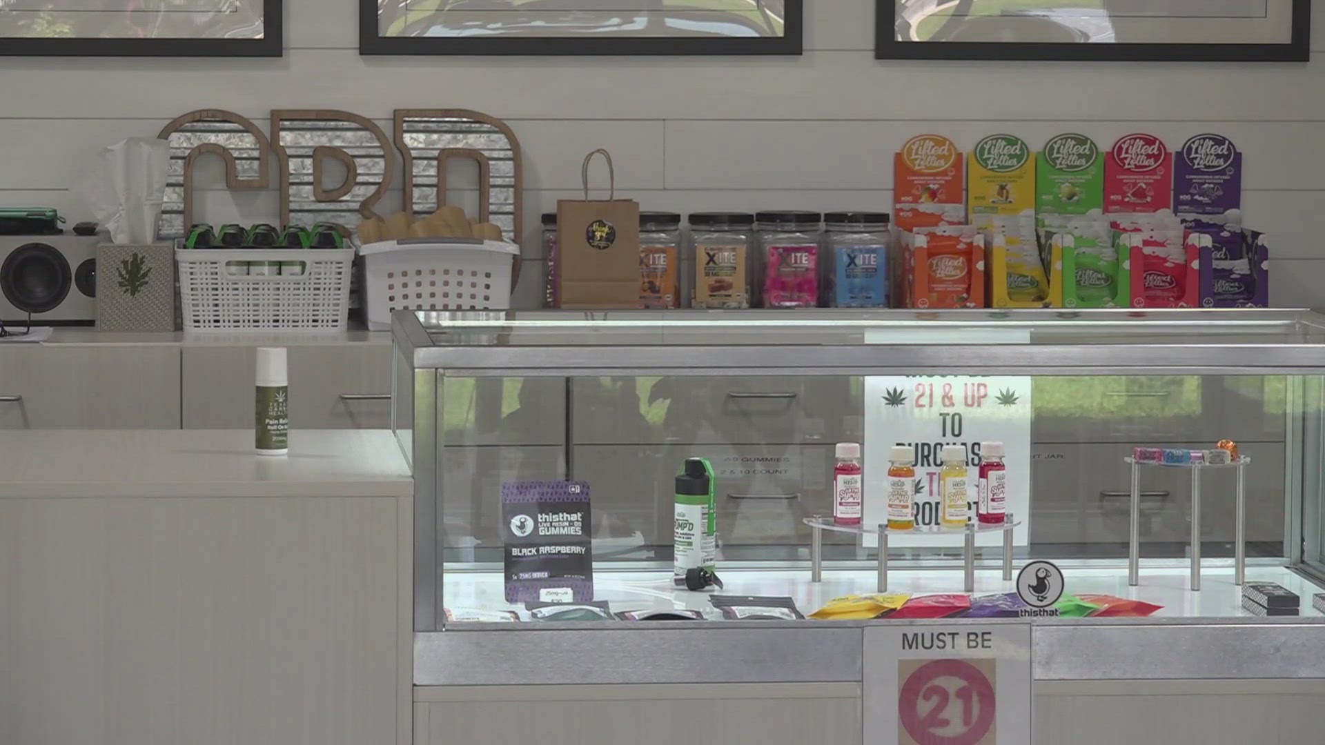 The veto saves more than 8,000 retailers statewide and preserves 50,000 jobs in the $8 billion hemp industry. 