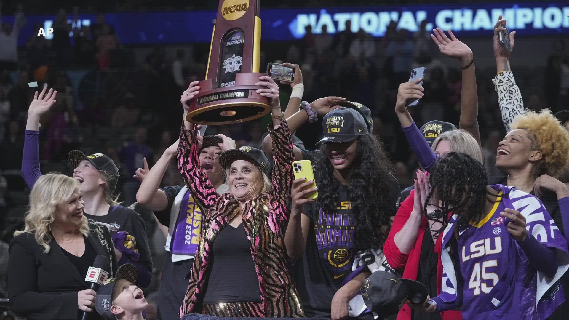Mulkey claimed her fourth total NCAA title and first with LSU