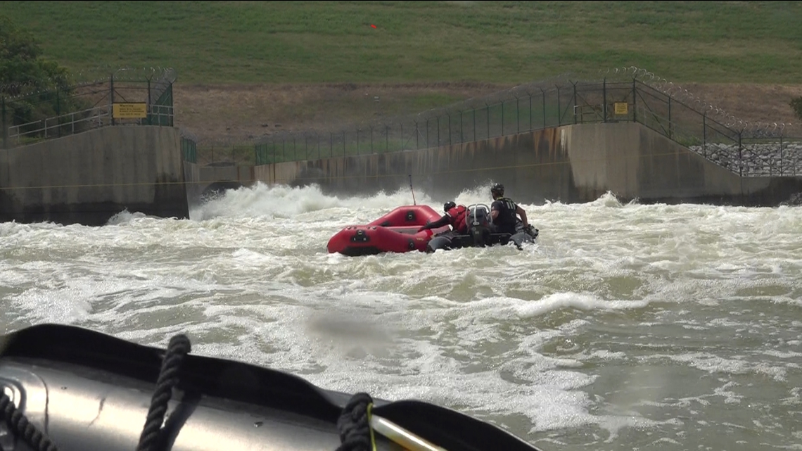 Central Texas firefighters run swiftwater training exercises - Vimarsana News