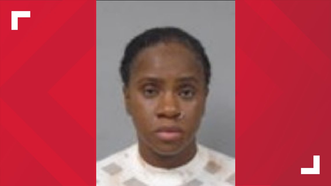 Five people cut by 33-year-old woman in Harker Heights - Vimarsana News
